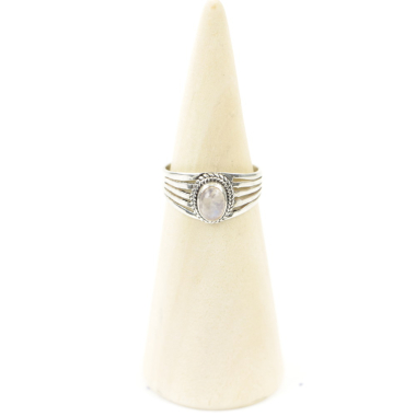 Ring Silber Mt. 8/57 Mondstein M0666