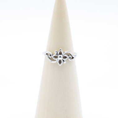 Ring zilver Mt. 8/57 Bloem SP8200