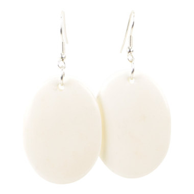 Oorhanger yakbeen en metaal, Ovaal, wit, 2,1x3cm