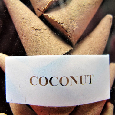 Wierook, 10 kegeltjes, Coconut