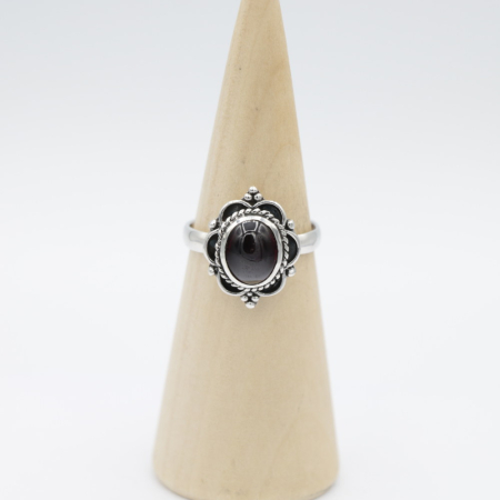 Ring zilver Mt. 9/60 Granaat HR204