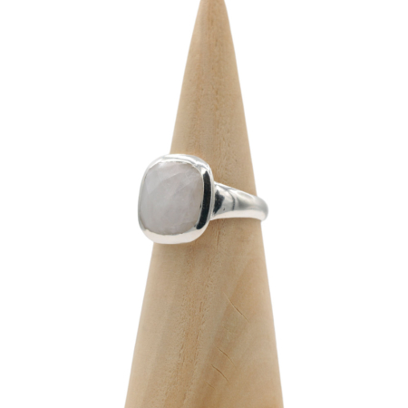 Ring zilver HAS84f Maansteen facet Mt. 10/62