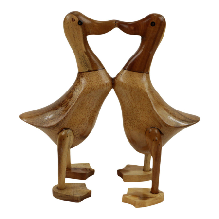 Beeld hout eenden kussend