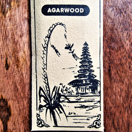 Wierook 'organic', 20 st in Recyceld papier verp. Agarwood