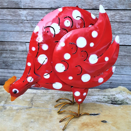 Metalen kip, model 05 Red/white dot 31 x 15 x 31 cm