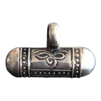 Zilveren hanger, mantra koker/prayerbox pendant