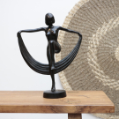 Beeld vrouw dansend polystone